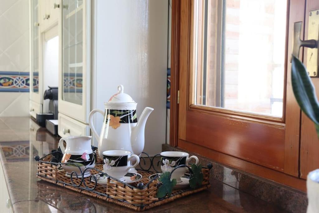 La Casa De Enfrente Villa Herencia Ngoại thất bức ảnh