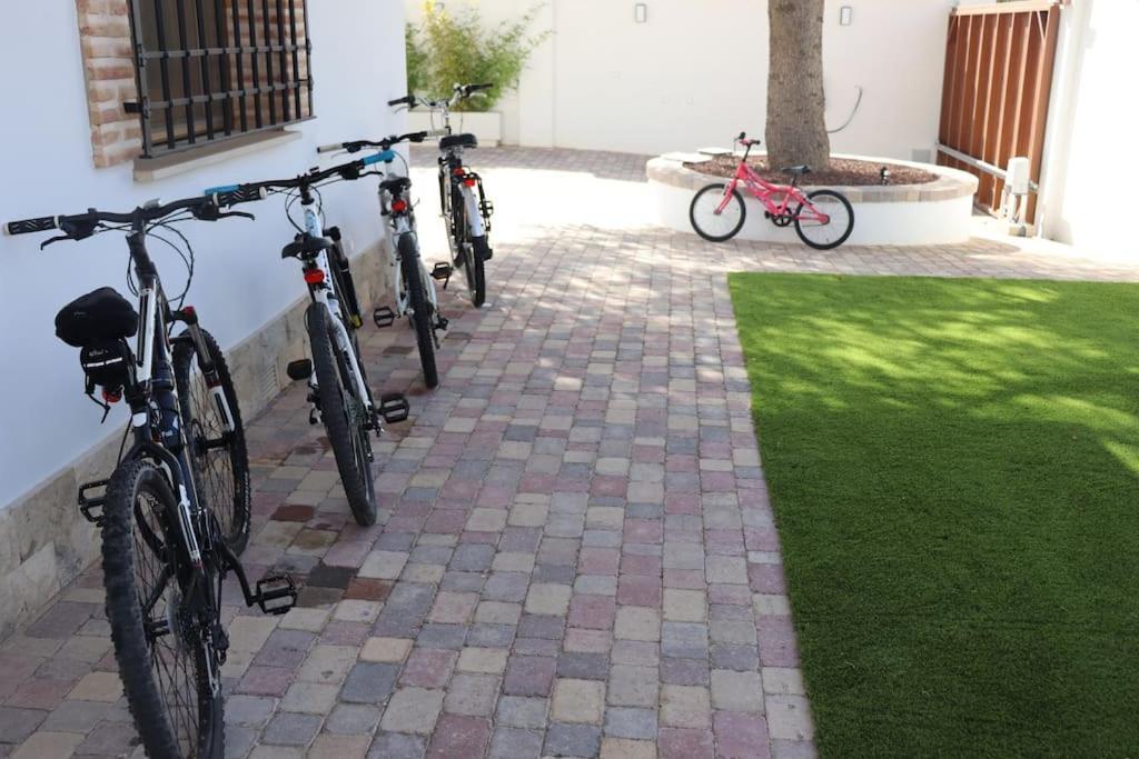 La Casa De Enfrente Villa Herencia Ngoại thất bức ảnh